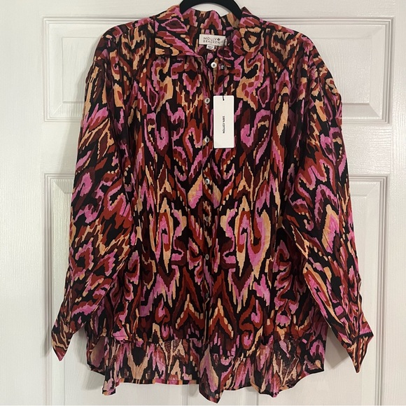 NWT! Mollie Bracken Top - Picture 2 of 8